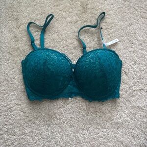 French Affair Womens Push Up Lace Bra Size 34B Underwire Comfortably Sexy NWOT